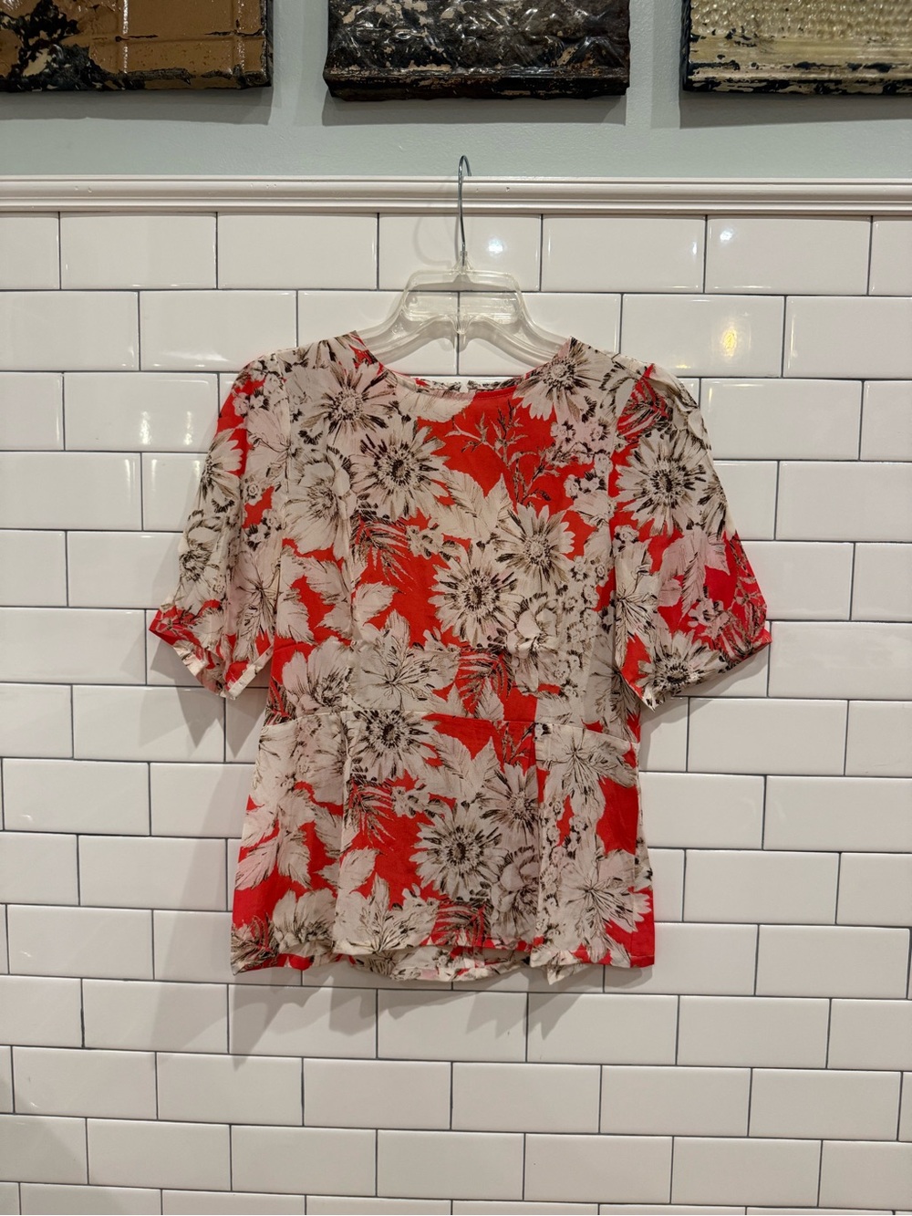 Floral Short Sleeve Blouse in Coral and Cream